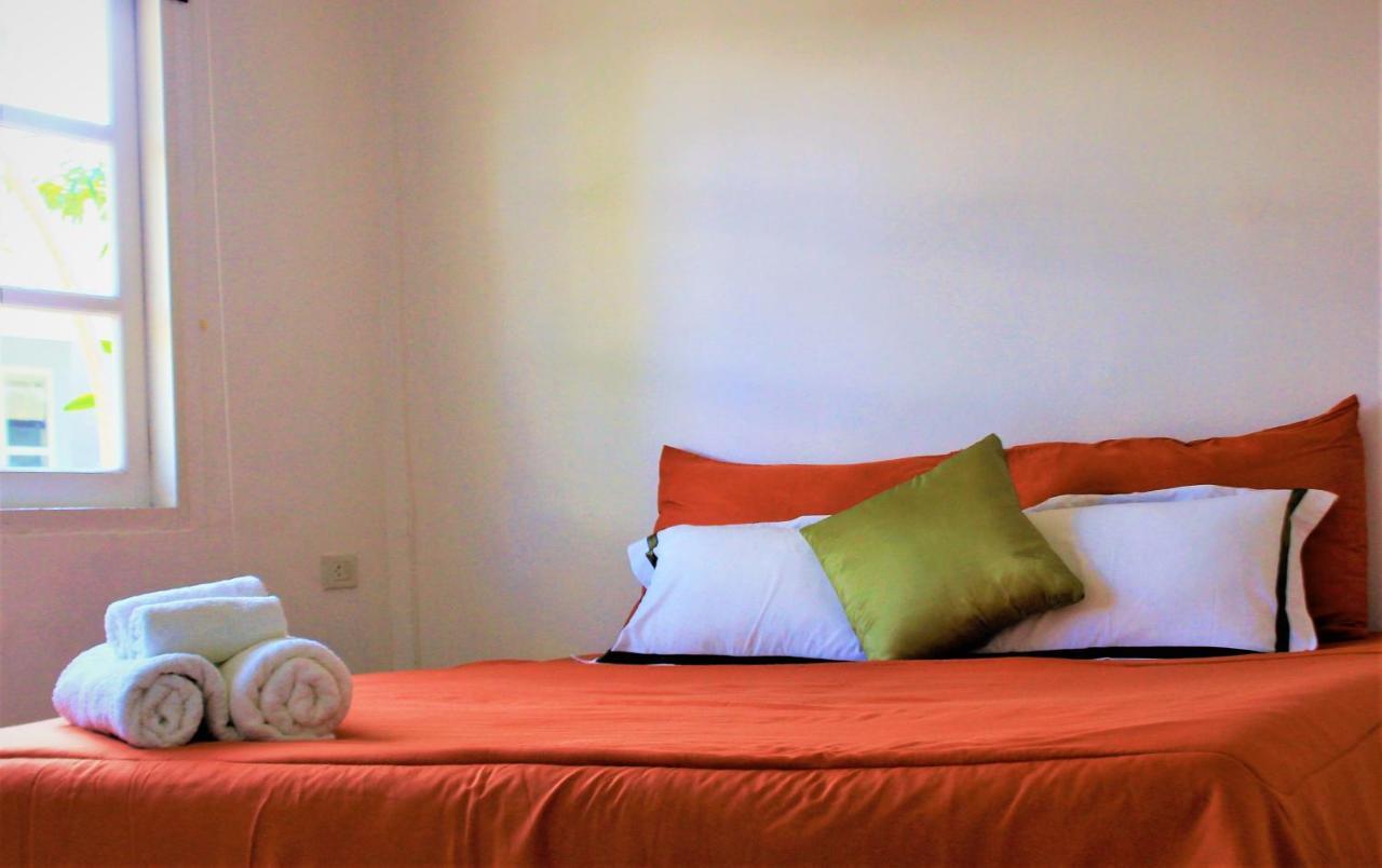 1715 House - White Rhino Hotell Rawai Eksteriør bilde