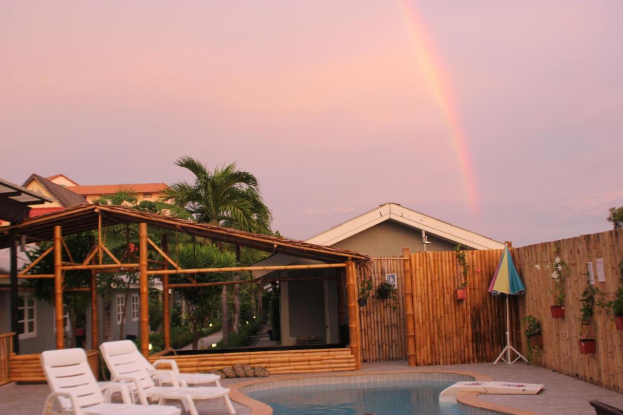 1715 House - White Rhino Hotell Rawai Eksteriør bilde