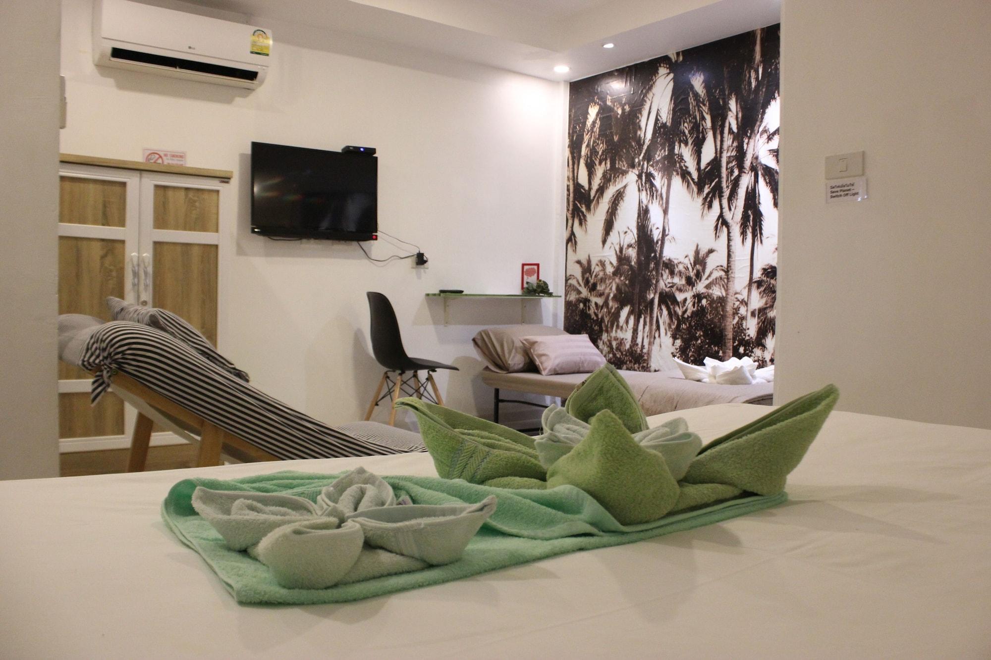1715 House - White Rhino Hotell Rawai Eksteriør bilde