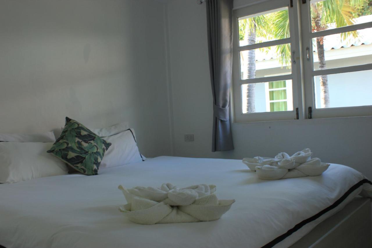 1715 House - White Rhino Hotell Rawai Eksteriør bilde